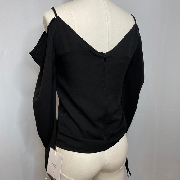NR DESIGNS CUT OUT SHOULDER BLOUSE - Picture 4 of 5
